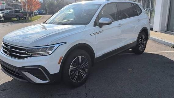 VOLKSWAGEN TIGUAN 4MOTION 2024 3VVMB7AX5RM202425 image